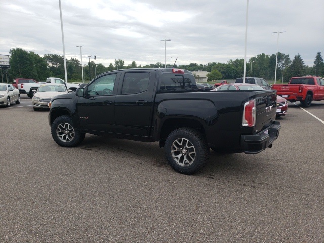 new 2021 gmc canyon at4 w/leather 4d crew cab in